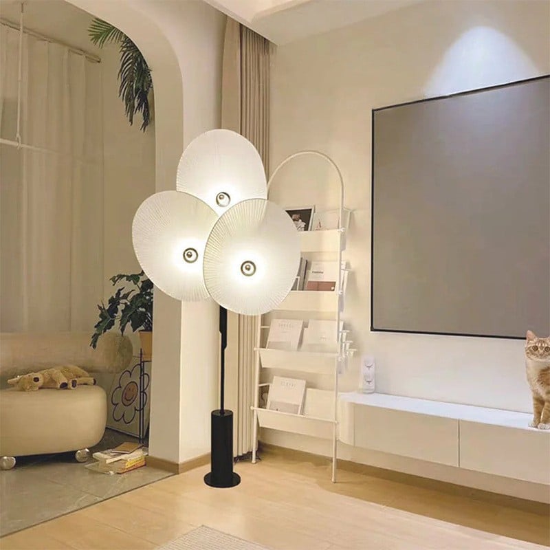 3-Heads Pleated Metal Fabric LED Floor Lamp for Home Decor