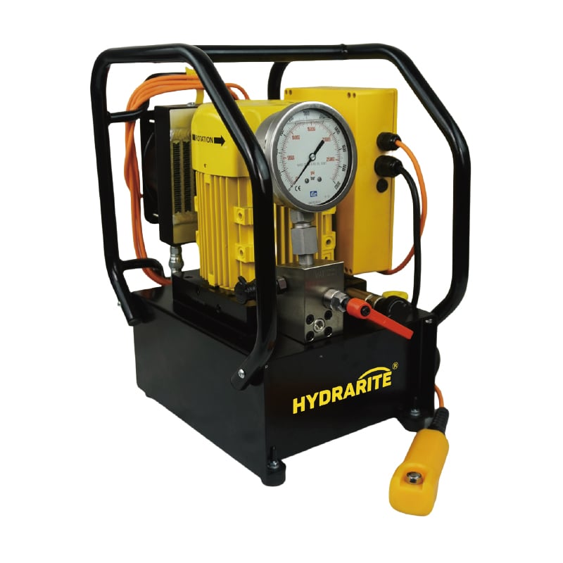 Electric high-pressure pump for bolt tensioner