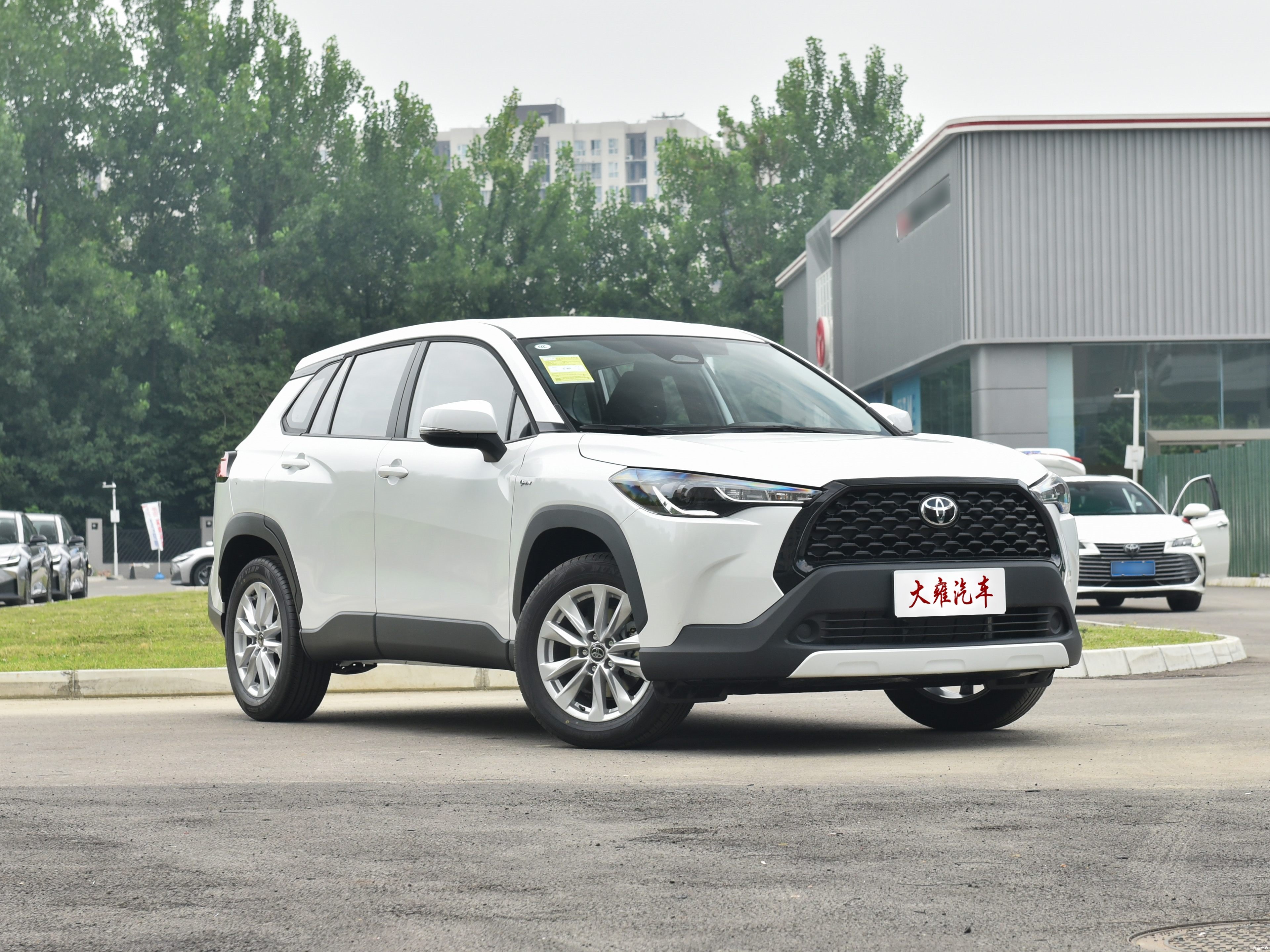 Quais são os principais recursos de segurança na mais recente Toyota Corolla?