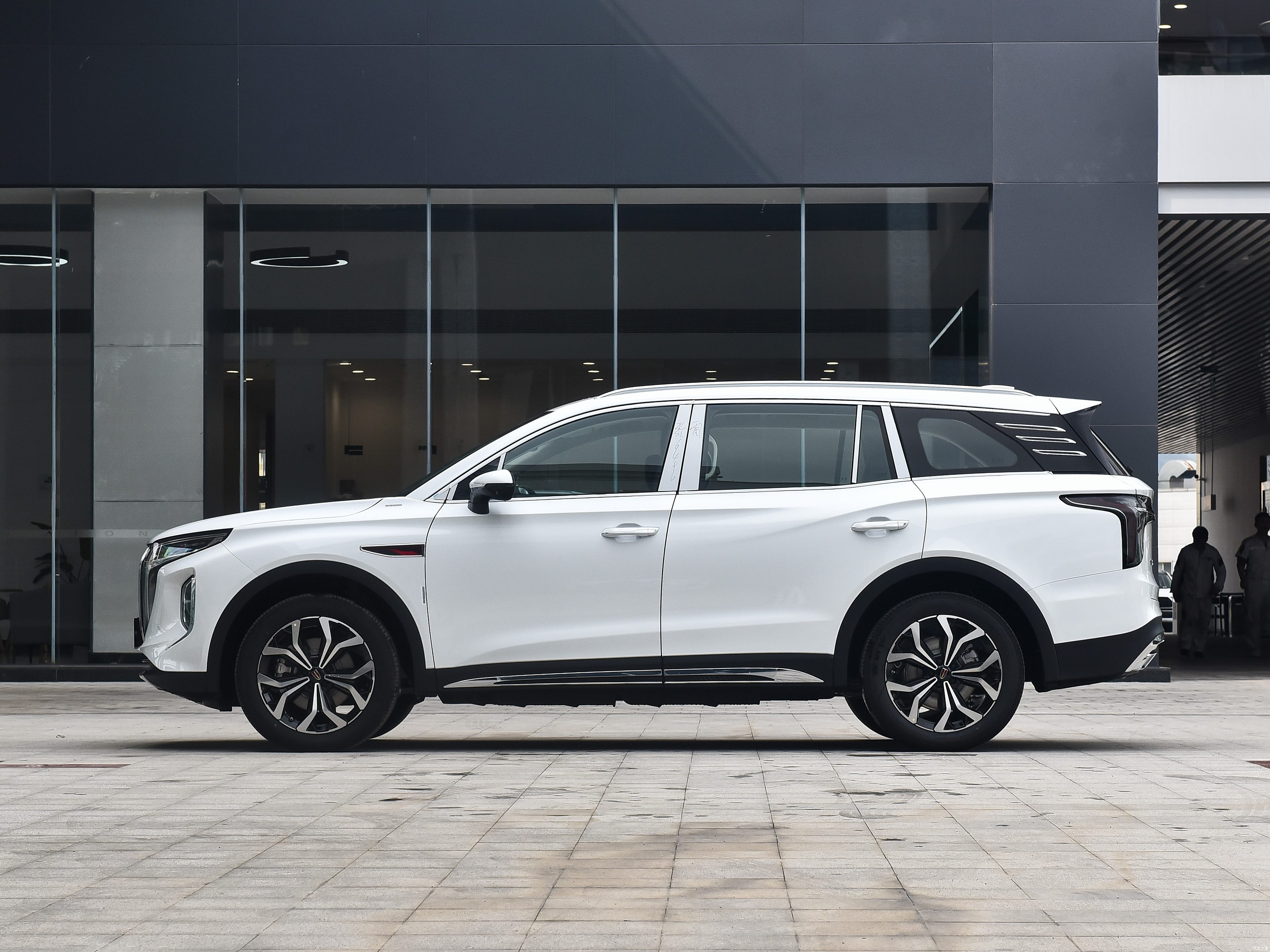 Qual é a Estratégia de Preços dos Veículos Hongqi e Eles Valem o Custo?