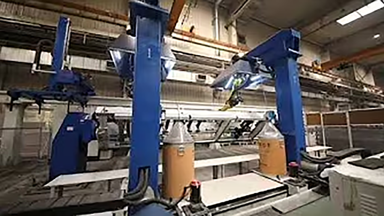 24 axis linkage, teaching free intelligent welding
