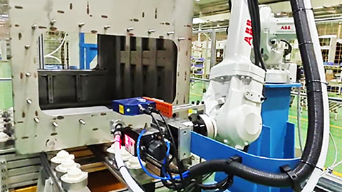 Stud welding A stud welding machine is a device specifically designed to weld a stud to a substrate