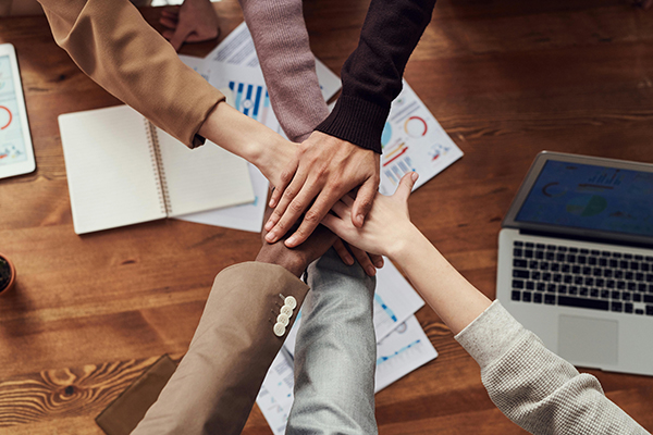 To facilitate your usage, we offer ​long-term one-on-one technical service support.