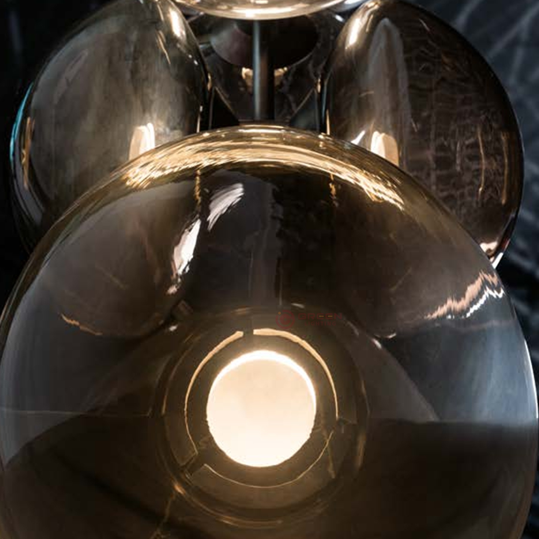 Lampe sur pied contemporaine et artistique à 6 sources lumineuses, pied en métal noir mat et abat-jours en disques de verre teinté ambré, lampe sur pied 220 V pour salon, chambre ou salon d’hôtel