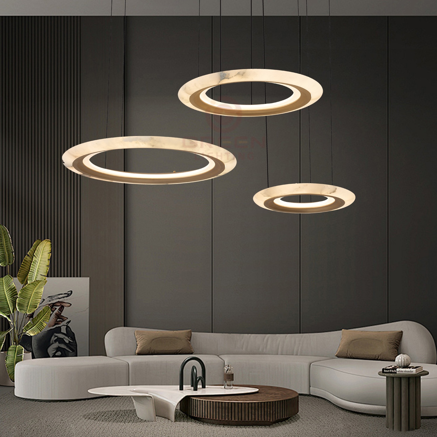 Suspension-chandelier LED moderne et luxueuse à trois anneaux, cadre métallique en or avec panneaux diffuseurs annulaires en verre blanc laiteux, suspension LED 220 V pour salle à manger, salon ou hall d’hôtel