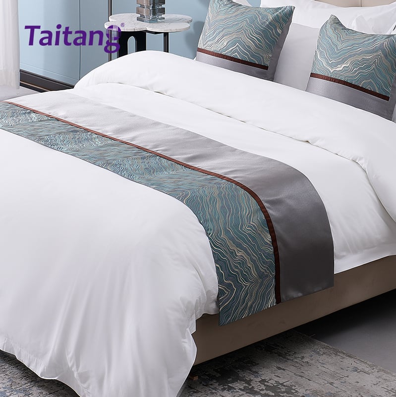 Modern Wave Pattern Hotel Bed Runner & Decorative Pillow Set Premium Hotel Bedding Manufacturers
