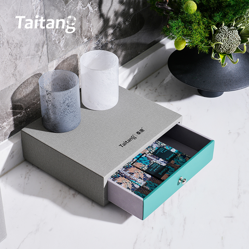 Set di accessori per bagno in camera d'albergo grigio-turchese, forniture personalizzate per strutture ricettive e vassoi per amenity, vendita all'ingrosso