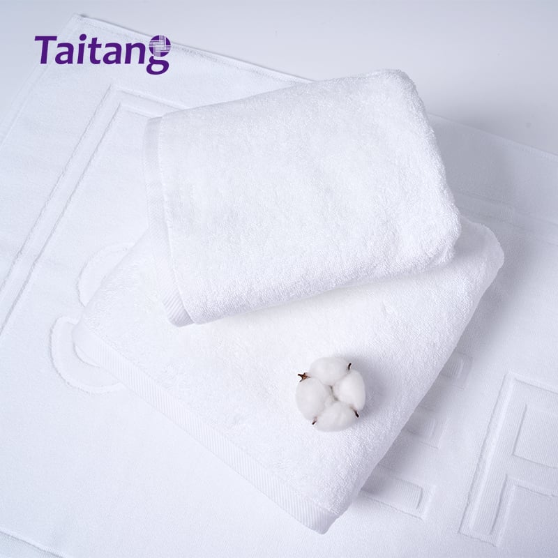 White Hotel Towel Set 100% Cotton Jacquard Bath Towels, Hand Towels & Bath Mats Wholesale
