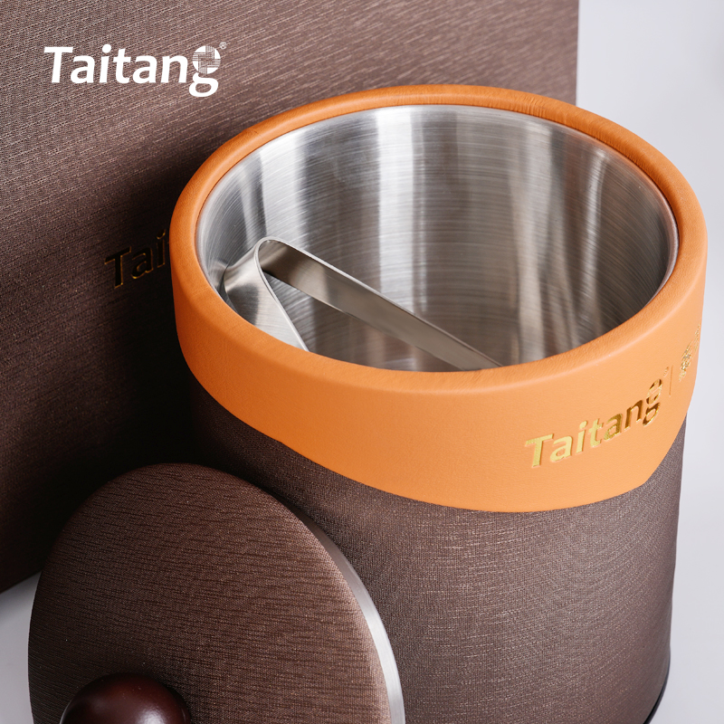 Executive Tan & Coffee Leather Hotel Room Amenities Set Luxury 5-Star Hotel Guest Room Accessories
