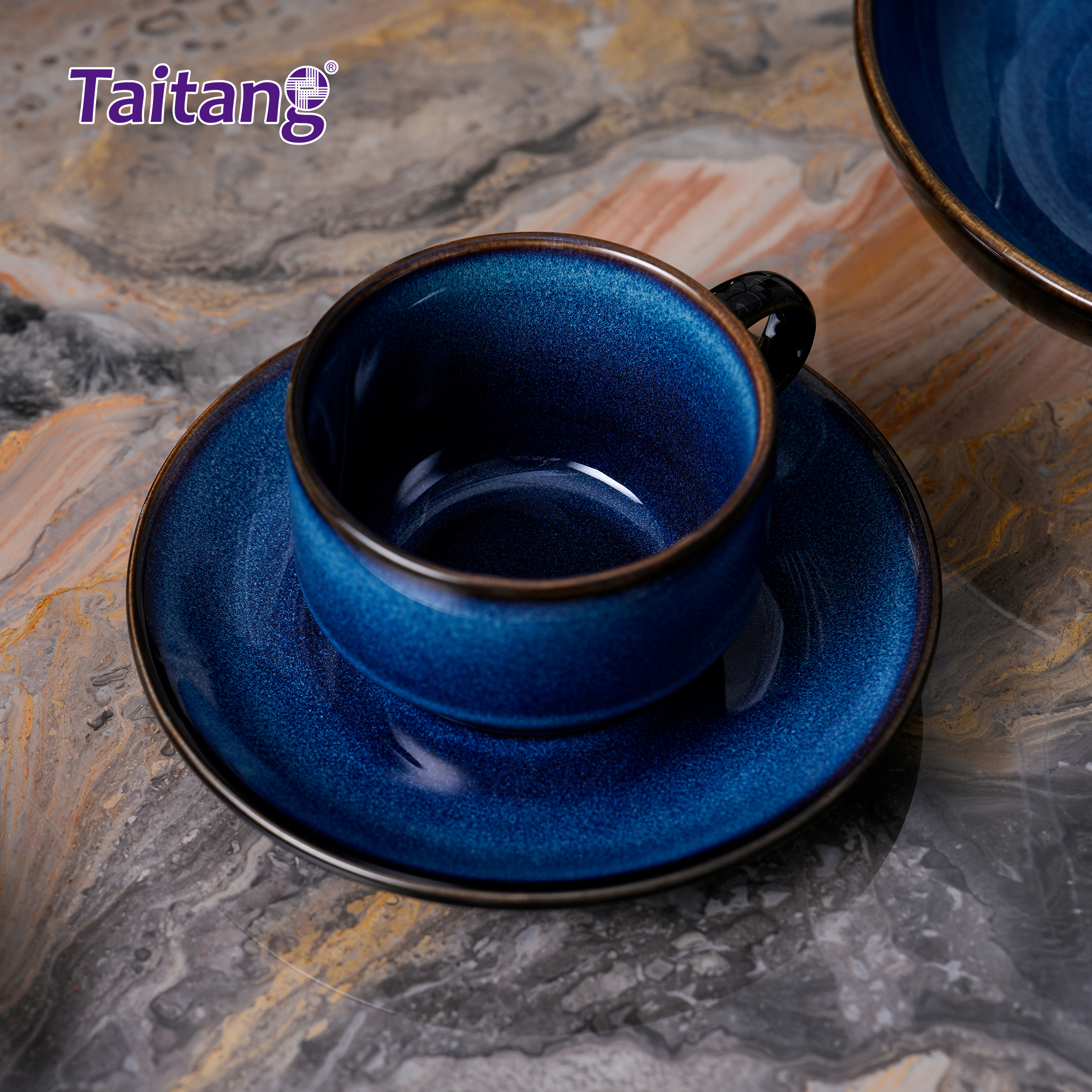 Cat's Eye Blue Glaze Ceramic Dinnerware Set Premium Porcelain Dining Sets for Luxury Hotels & Oceanic Resorts