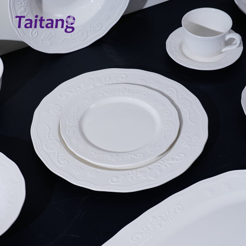 Floral Embossed Porcelain Dinnerware Set White Dinnerware Hotel Collection & Wholesale Plates Sets