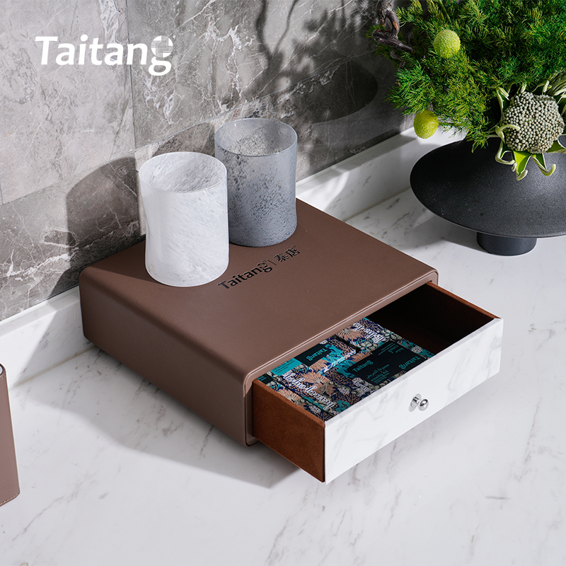 Set di accessori in ecopelle per camera d'albergo e bagno, forniture personalizzate per strutture ricettive e vassoi per amenity, vendita all'ingrosso