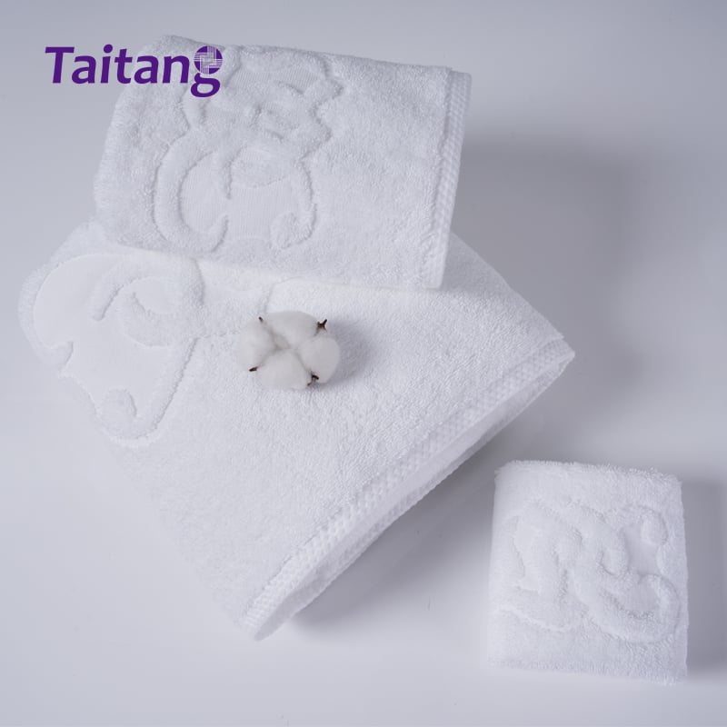 Luxury Jacquard Dobby Hotel Towel Set Wholesale 100% Cotton Hotel Bathroom Towels