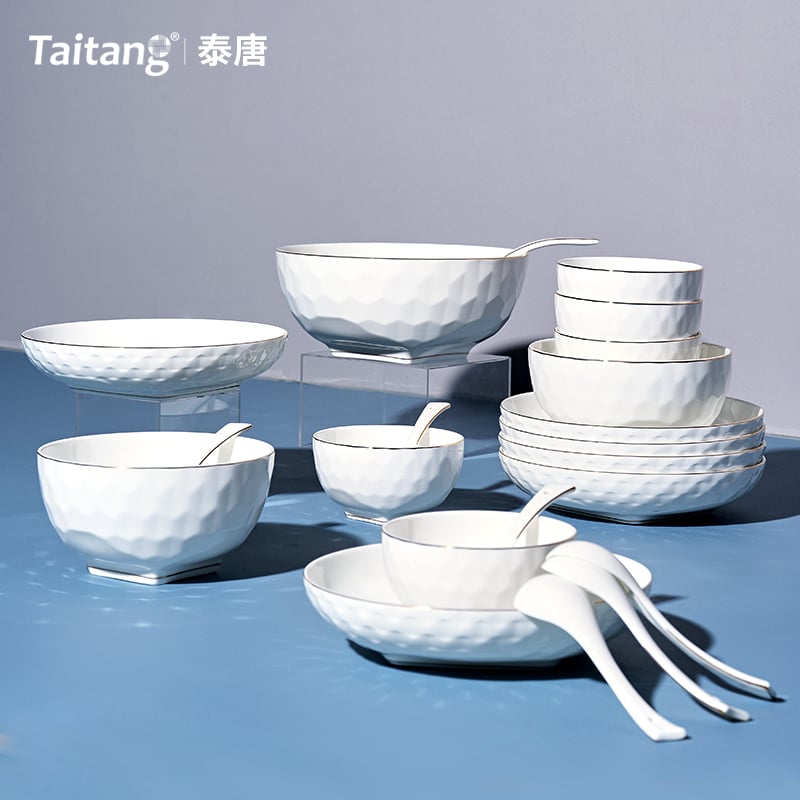 Water Cube White Bone China Dinnerware Set Luxury Geometric Fine Bone China Dishes for Star Hotels & Restaurants
