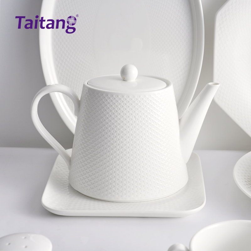 Lattice Porcelain Dinnerware Collection Elegant White Ceramic Tableware for Luxury Hotels & Restaurants