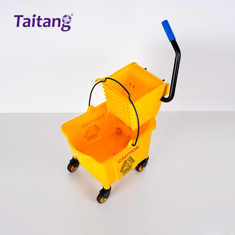 32L Commercial Mop Bucket with Wringer and Integrated Rear Drain Hose