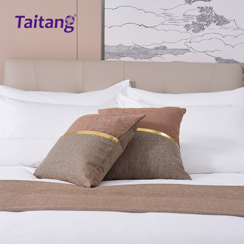Tan Hotel Bed Runner and Decorative Throw Pillow Set Professional Hospitality Bedding Supplies