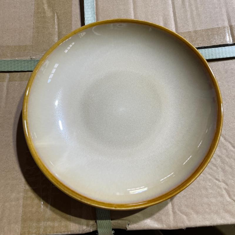 Commercial ceramic deep plate with a glossy cream center and ochre yellow rim for hotel and restaurant dining.JPG