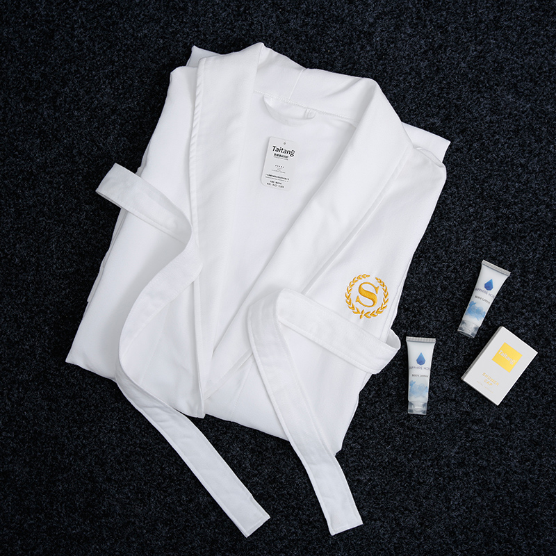Hotel Bathroom Supplies Hotel Supplies Wholesale for 5-Star Resorts.jpg