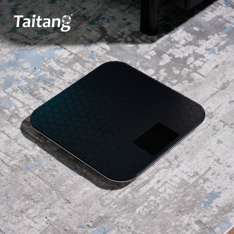 Timbangan Kamar Mandi Hotel Digital Presisi Tinggi dengan Kapasitas 180 kg dan Desain Anti-Selip Berpola Sarang Lebah