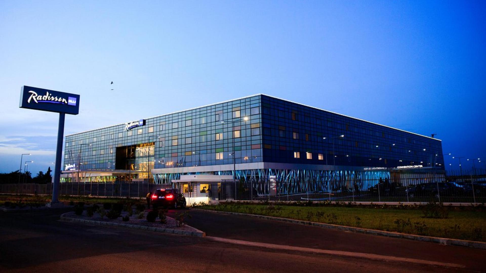 casebestudering voor de aankoop van OS&E voor een 5-sterrenhotel: Radisson Blu Hotel Abidjan Airport | Taitang