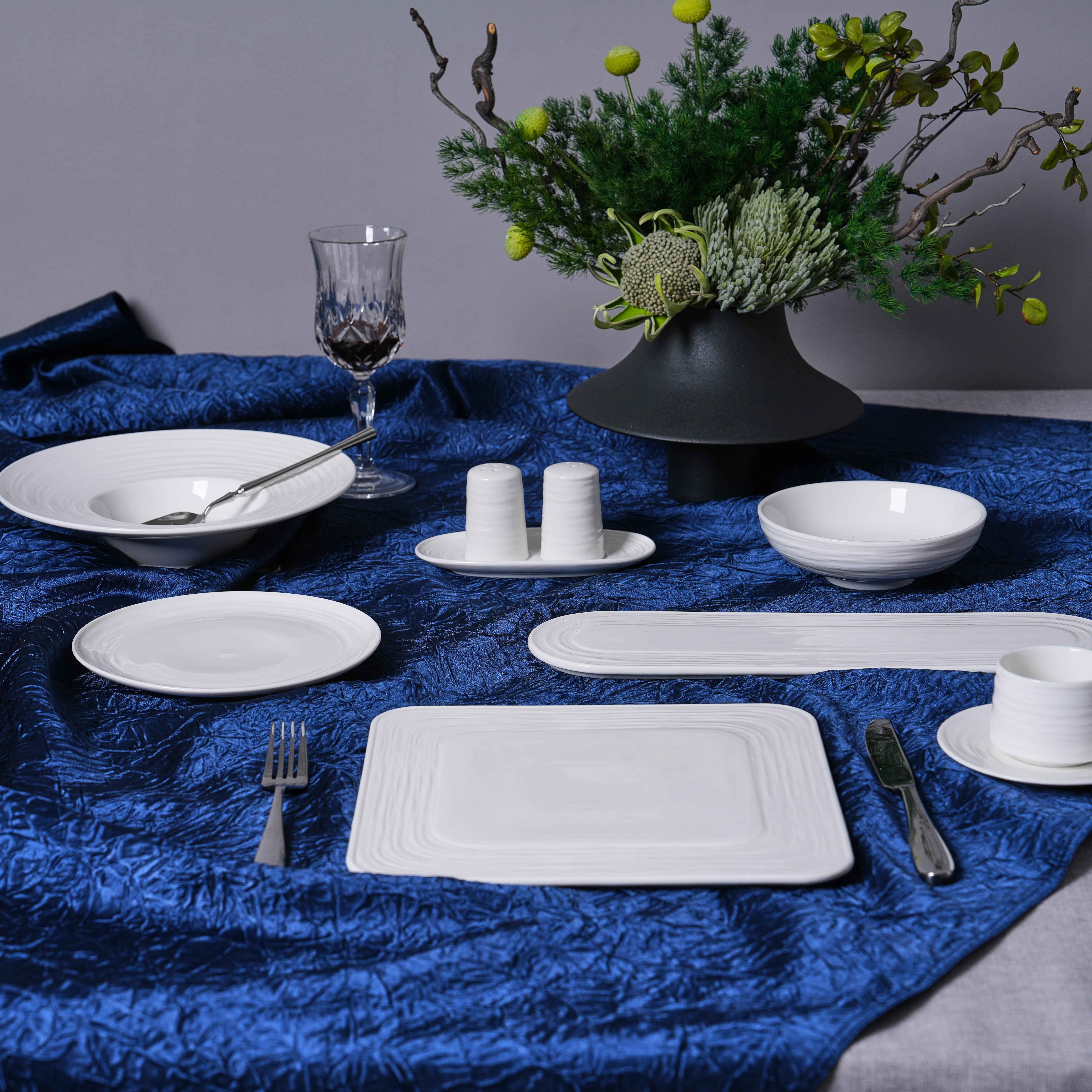 Commercial High-Fired Porcelain Dinnerware Set for Luxury Hotels & Restaurants
