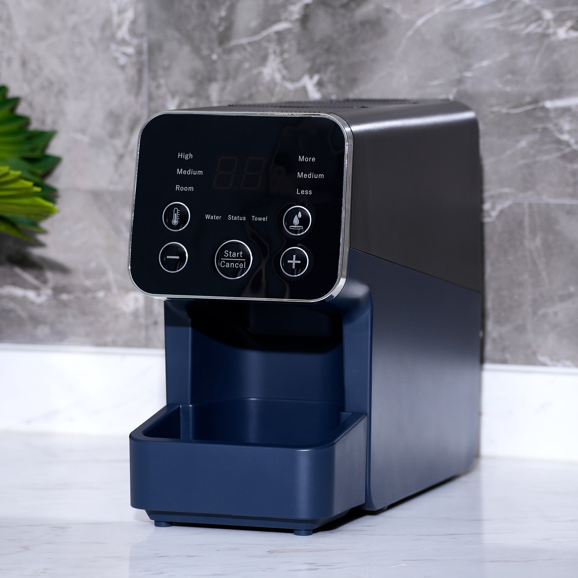 Instant Hot Towel Dispenser Eco-Friendly Electric Face Towel Warmer for Luxury Hotel Guest Rooms & Executive Spas