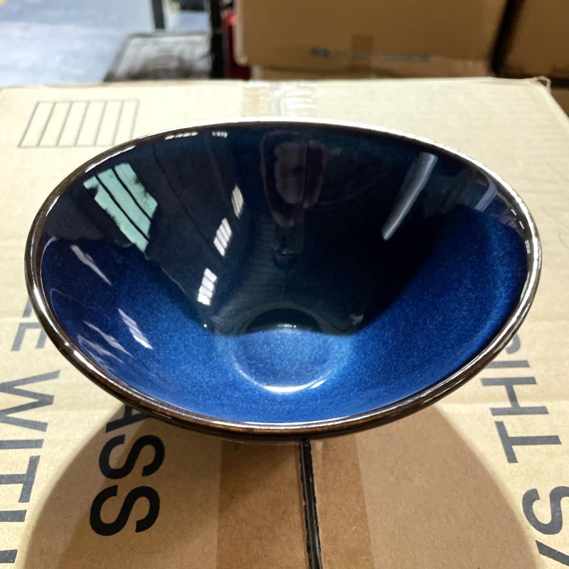 Deep blue glazed ceramic bowl for commercial hotel dining and buffet meal presentation.JPG