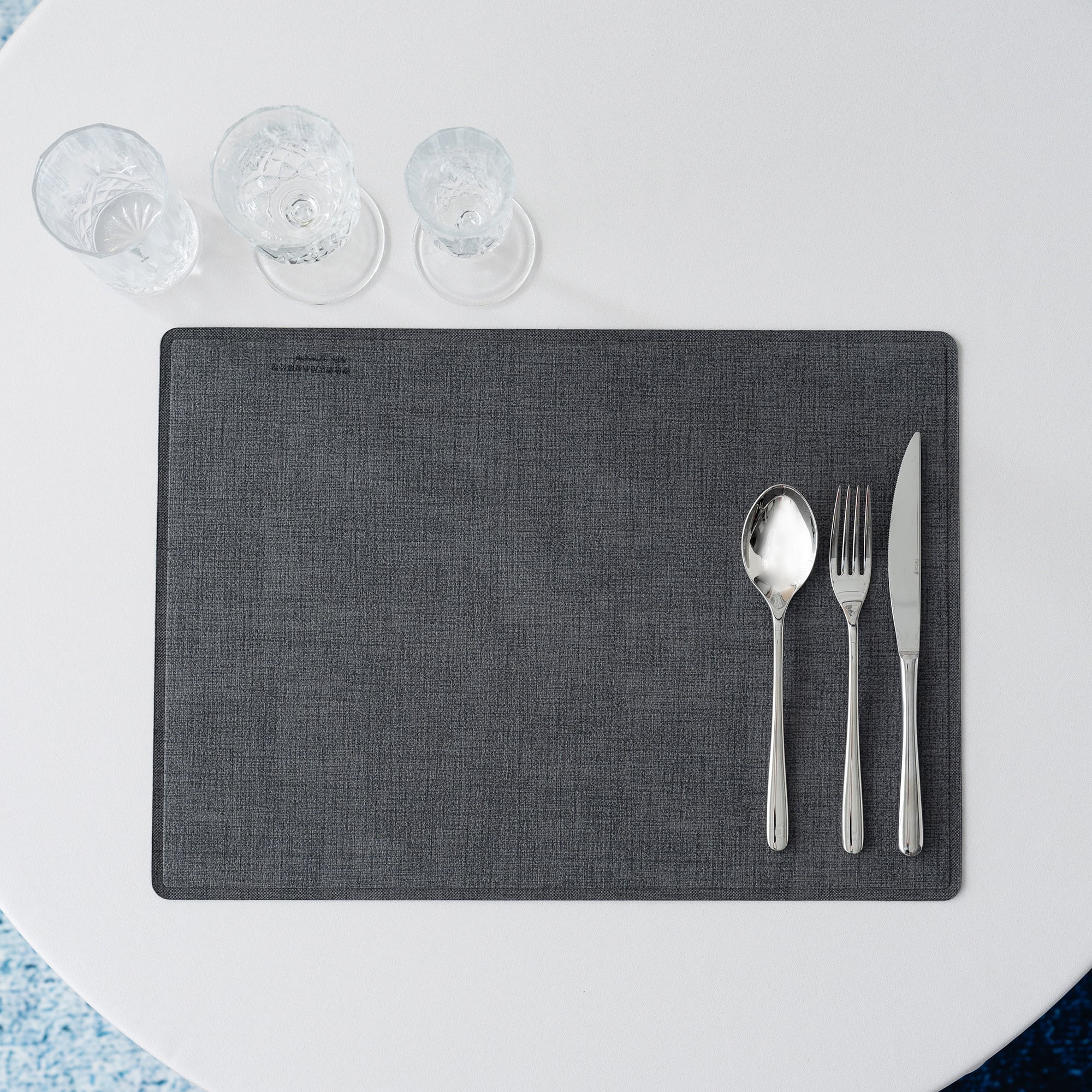 hotel-Unterteller 45 cm, hitzebeständig und fleckenfest, kommerzielle Gastronomie-Ausstattung, rutschfeste Hospitality-Tischunterlage, Großhandel