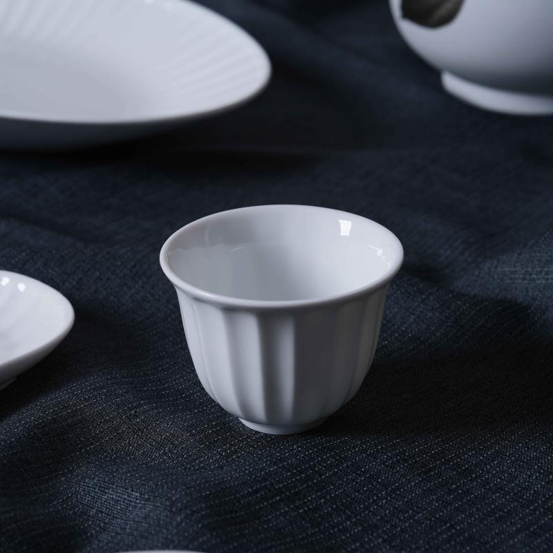 Luxury White Fluted Hotel Porcelain Collection Dishes & Formal Dinnerware for Fine Dining