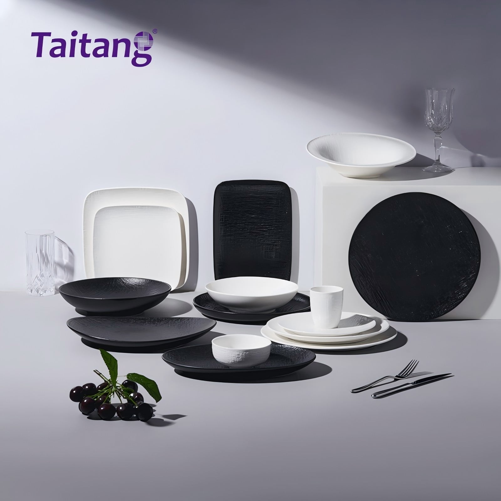Textured Porcelain Dinnerware Collections Luxury Ceramic Dinnerware Set for 5-Star Hotels & Restaurants