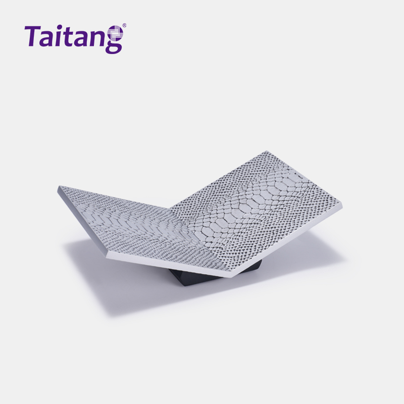 Luxury Silver-Grey Crocodile Pattern Resin Hotel Amenity Tray & Room Accessories Set