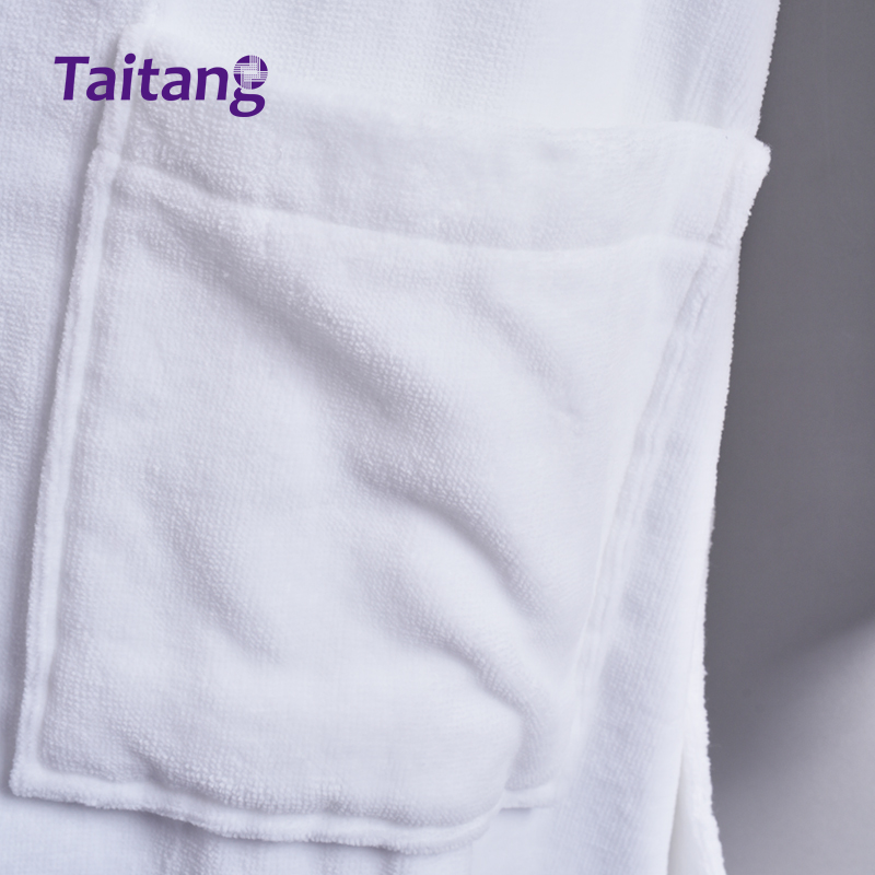 Oq mehmonxona badii bathrobe 1200 g, velur va teri paxtadan, shawl yaka, spa bathrobe, luks kurort kolleksiyasi, maxsus logotip bilan