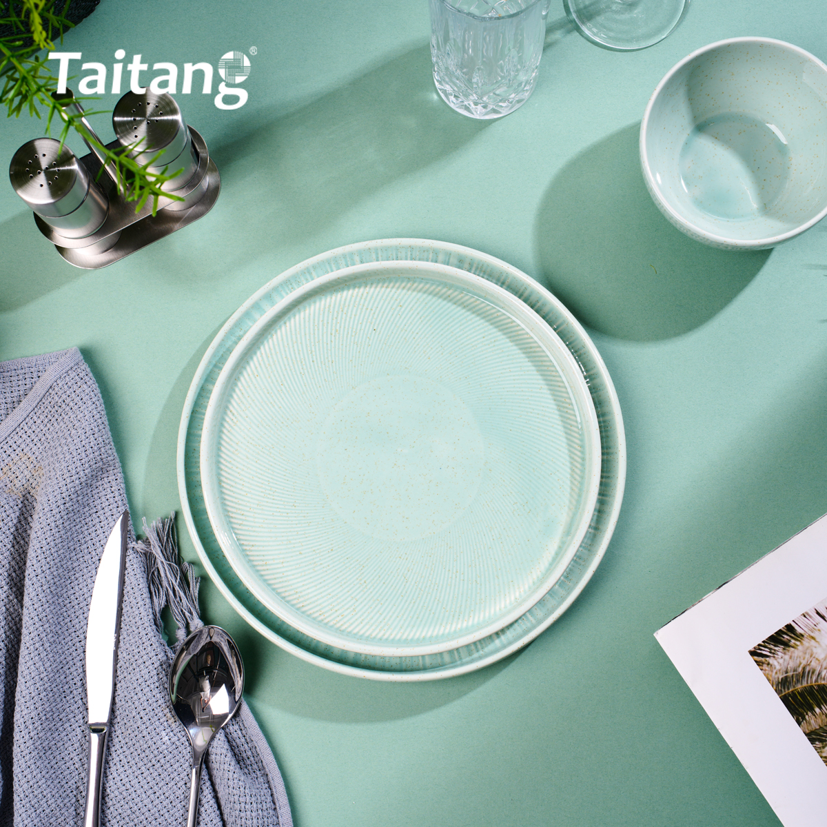 Celadon Green Reactive Glazed Porcelain Dinnerware Set for Luxury Hotels & Restaurants