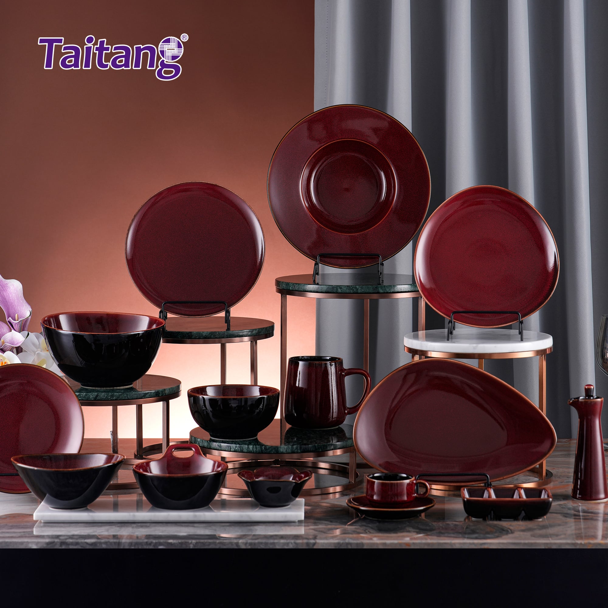 Crimson Modern Dinnerware Sets Red Luxury Geometric Porcelain Dining Sets for High-End Hotels & Restaurants
