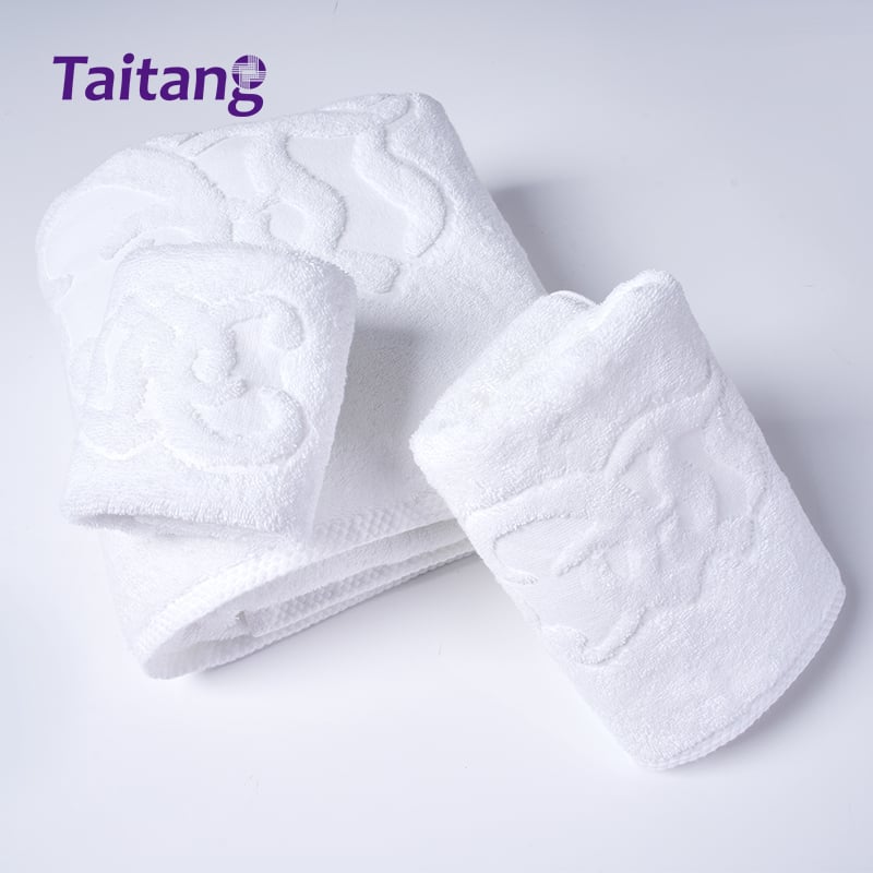 Luxury Jacquard Dobby Hotel Towel Set Wholesale 100% Cotton Hotel Bathroom Towels