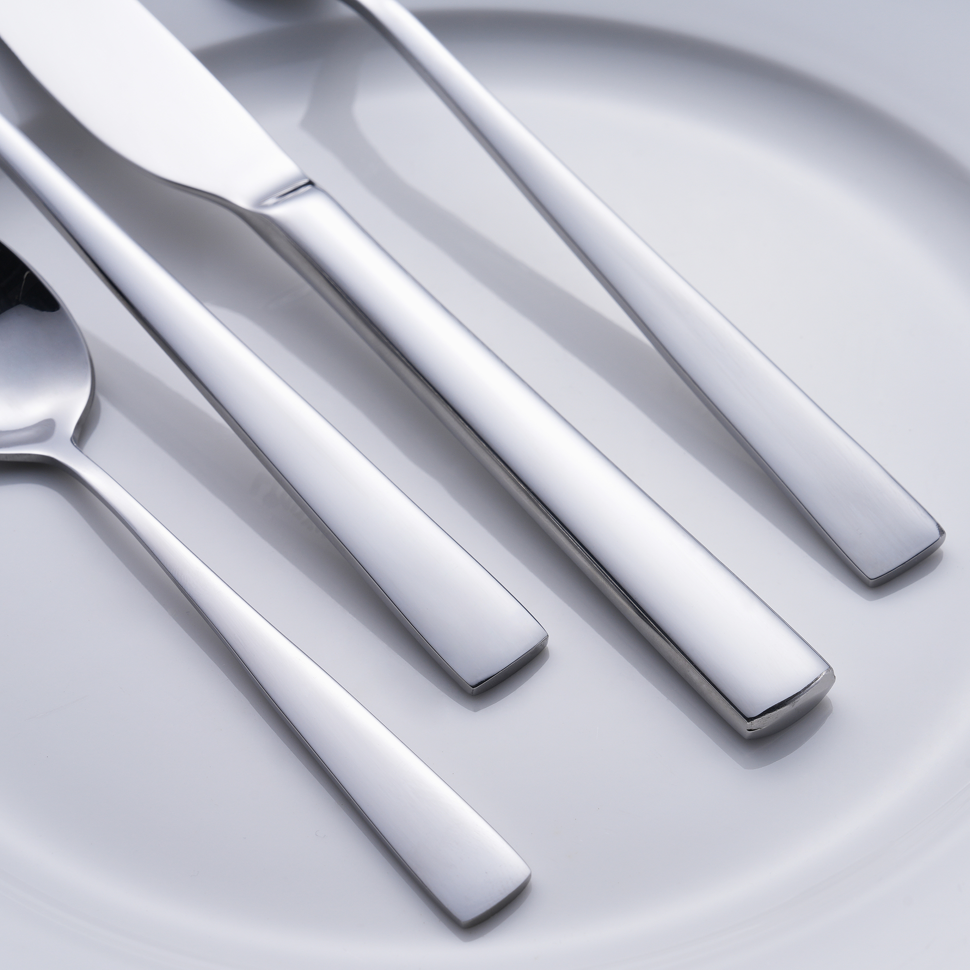 Square-Edge Restaurant Cutlery Set 201 Steel Table Accessories & Serving Cutlery Set for Hotels, Luxury Lounges