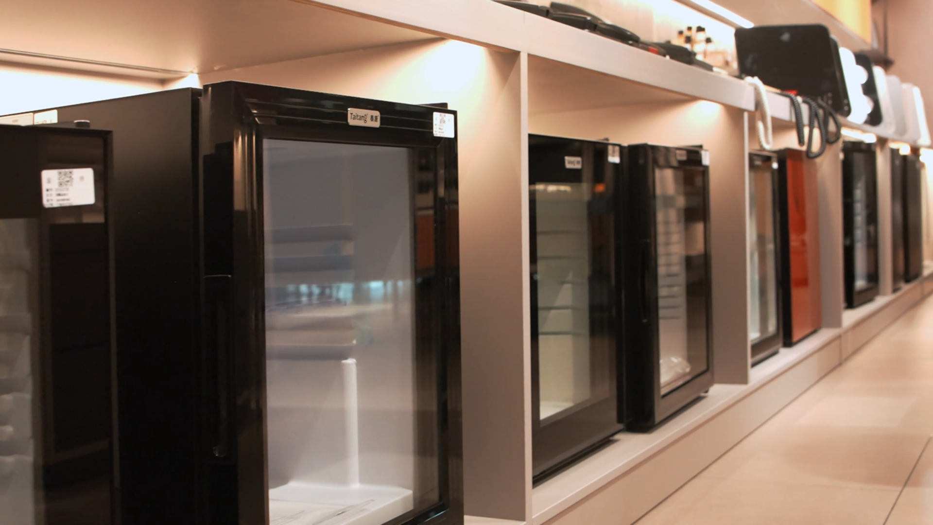Are You Choosing the Right Hotel Mini Fridge?
