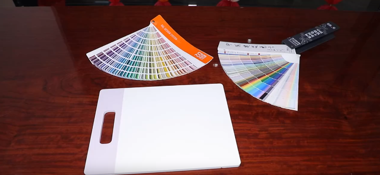 Washable latex paint