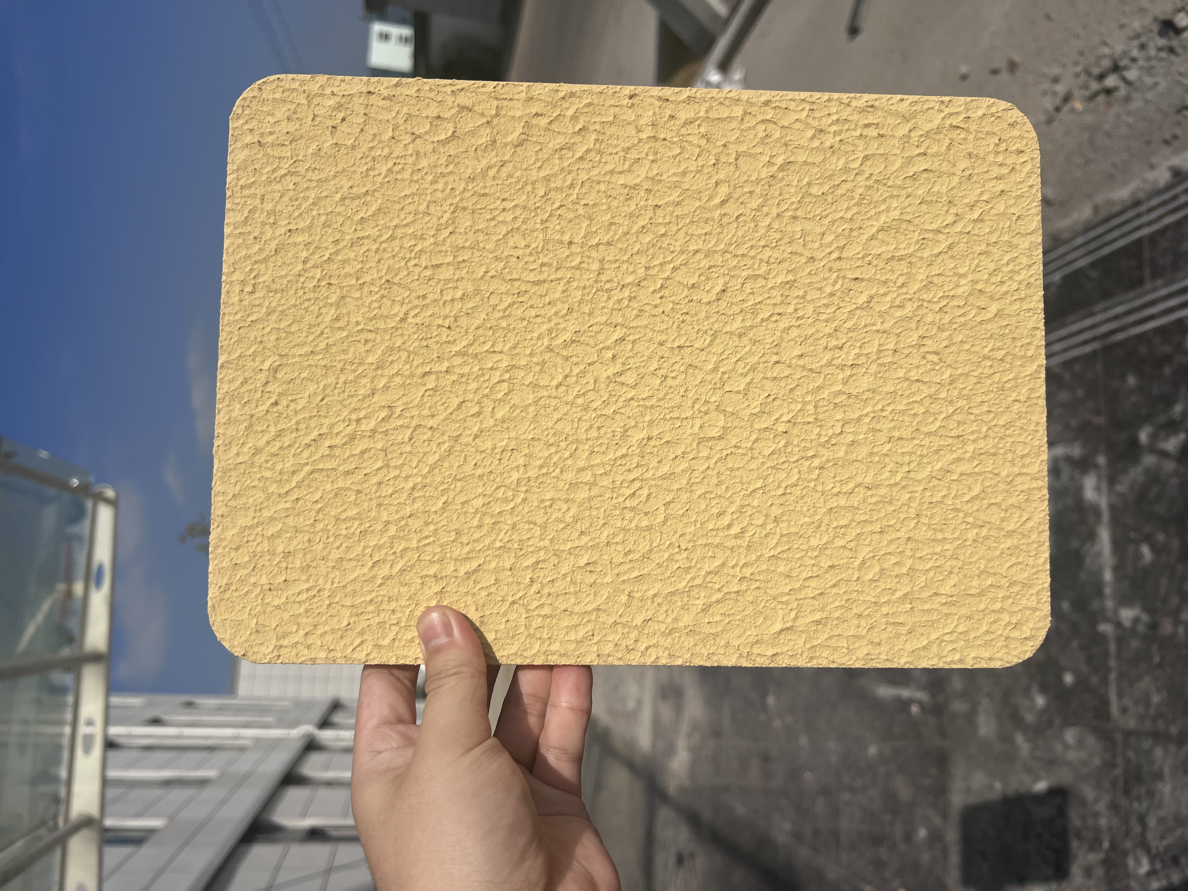 Beneficios incomparables de la pintura texturizada para revestimiento de piedra