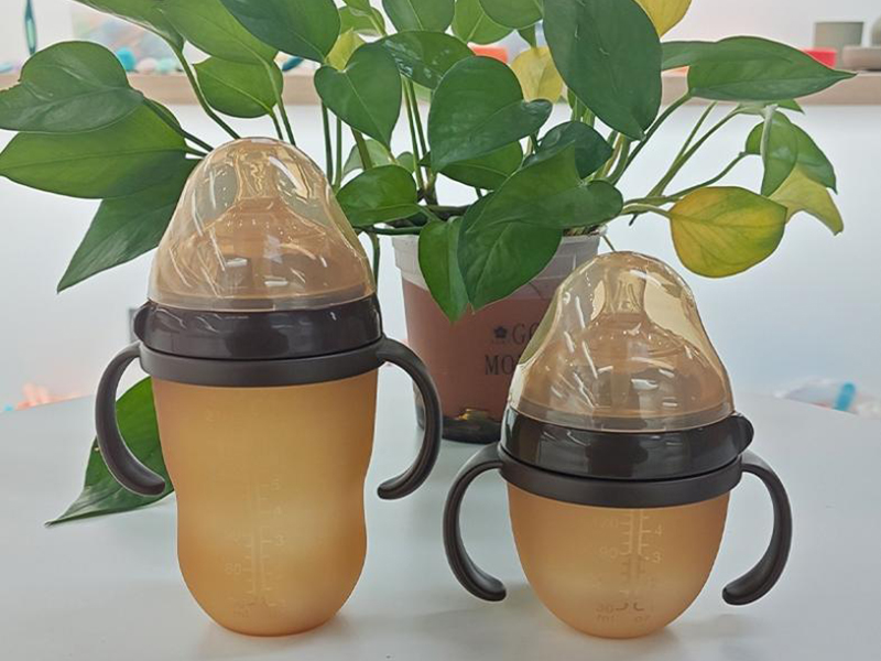 The latest news about silicone baby bottles