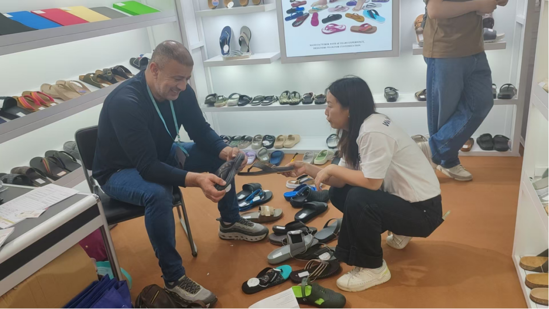 EVA Slippers Wins Big Market Attention.png