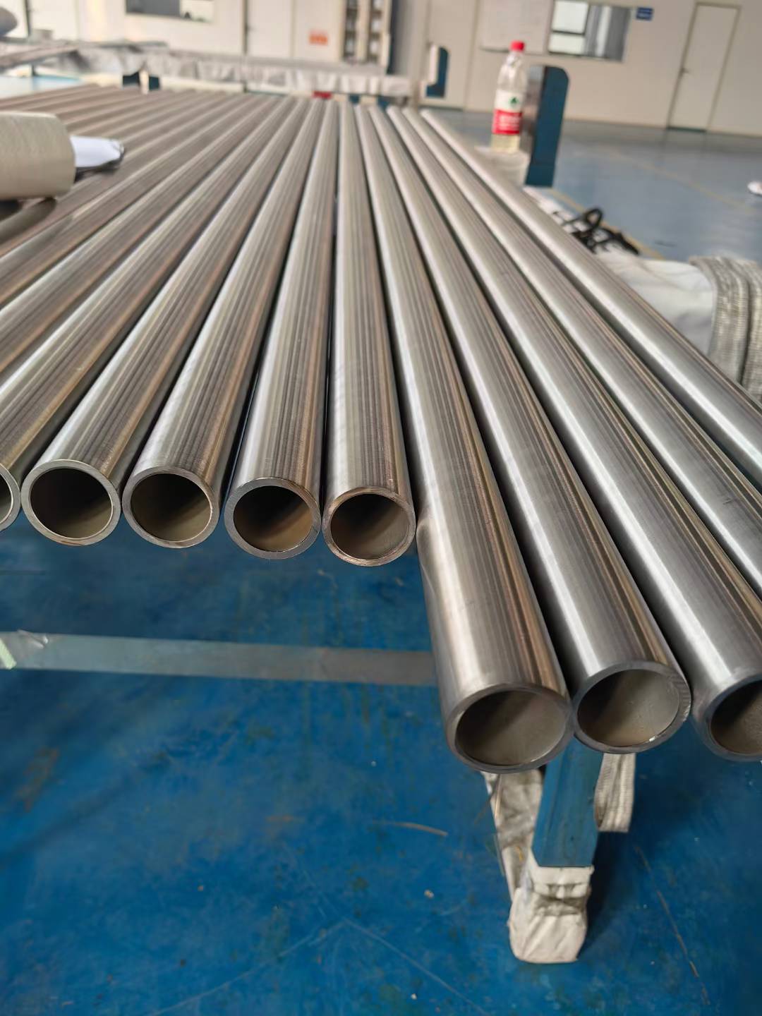 Nickel Alloy Seamless Pipes & Precision Capillary Tubes