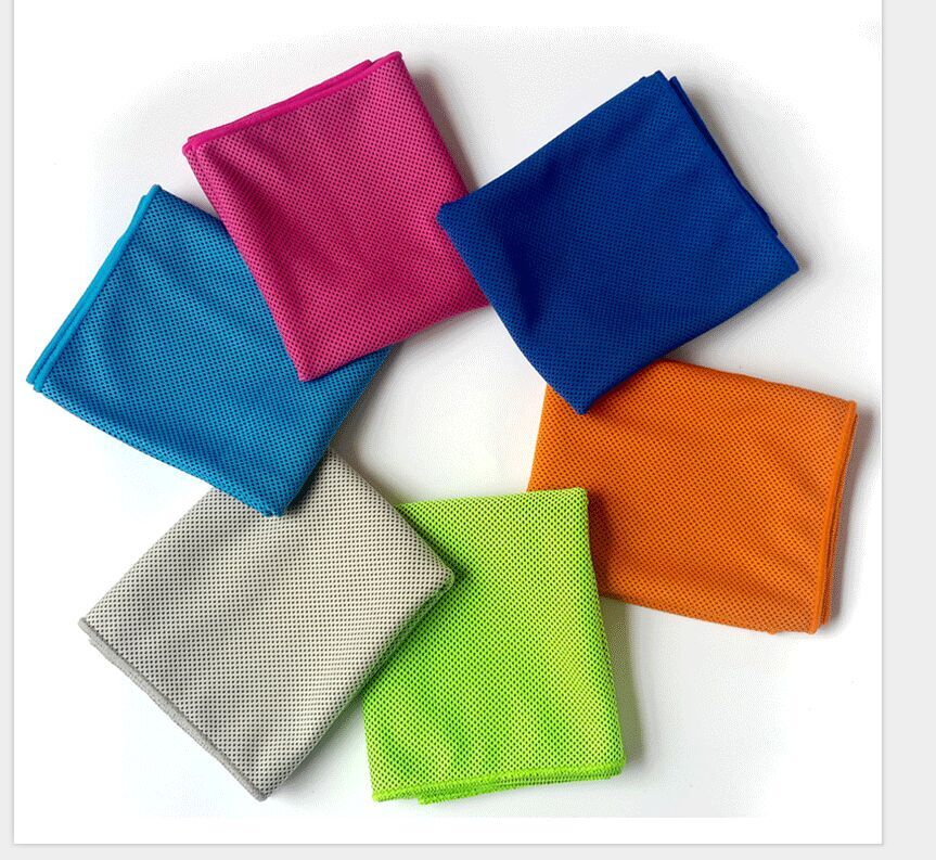 How Can a Cooling Towel Keep Athletes Comfortable in Extreme Heat?