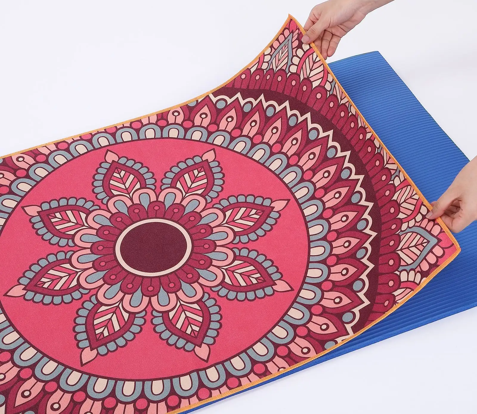 Can the Right Yoga Towel Enhance Both Comfort and Performance?