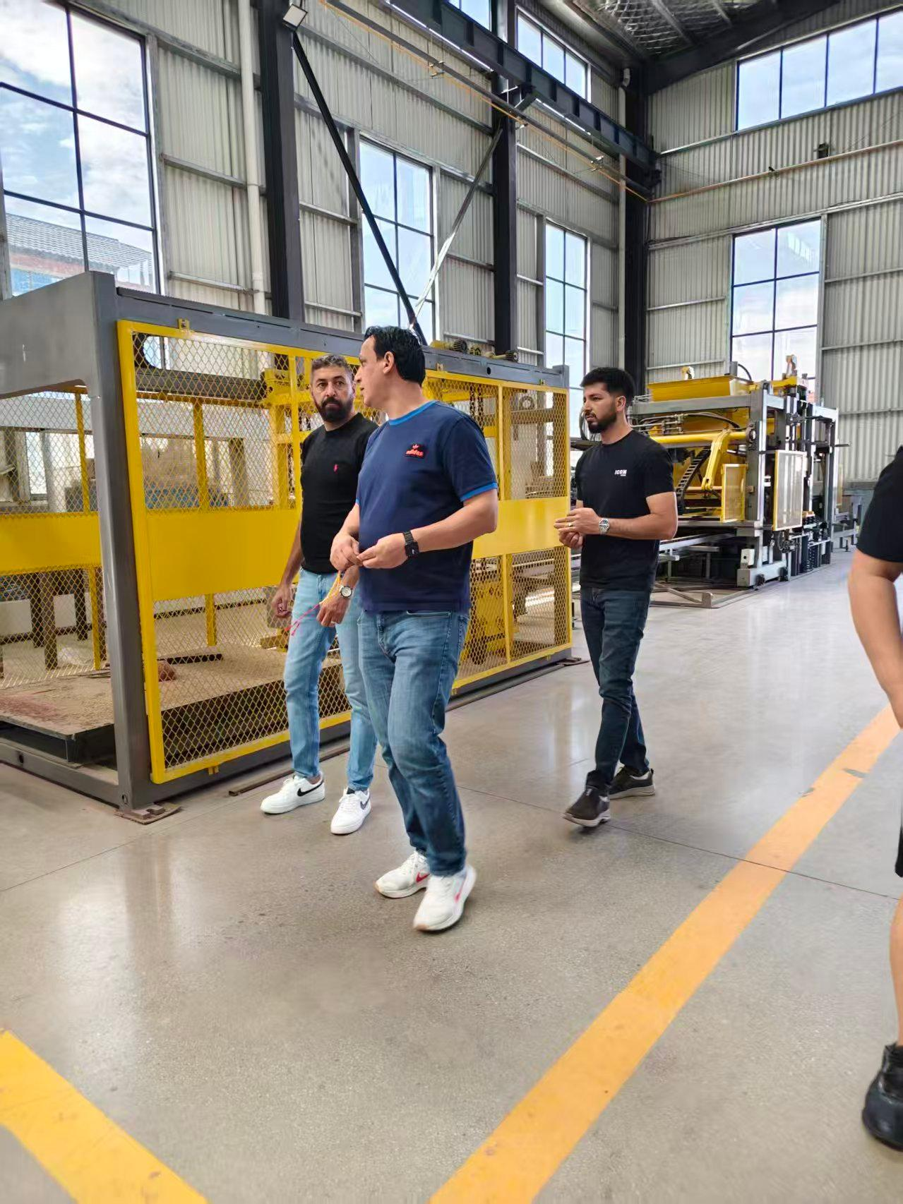 Valuable Palestinian Clients Visit Our Factory & Confirm QT12-15 Large Machine Order