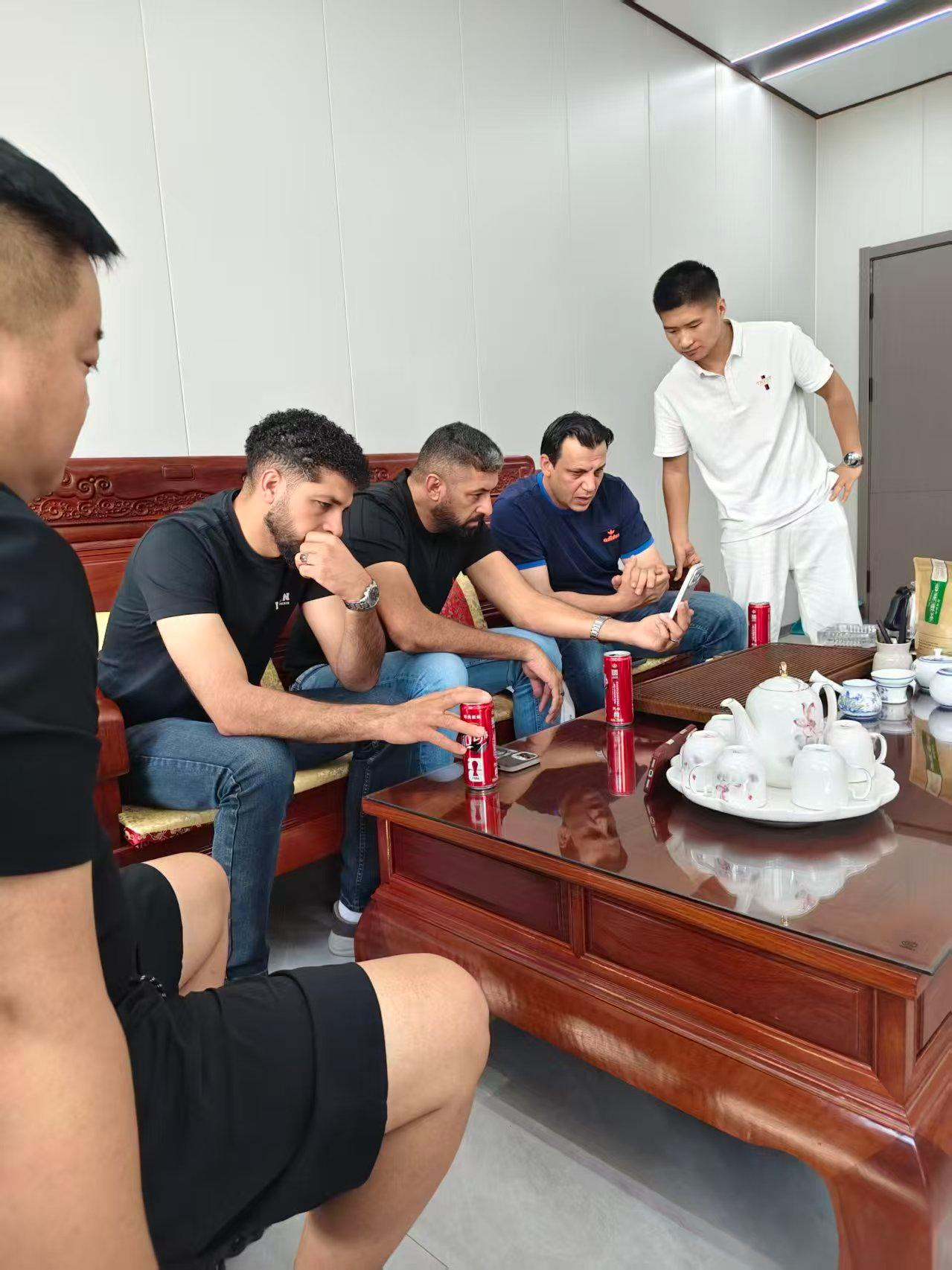 Valuable Palestinian Clients Visit Our Factory & Confirm QT12-15 Large Machine Order