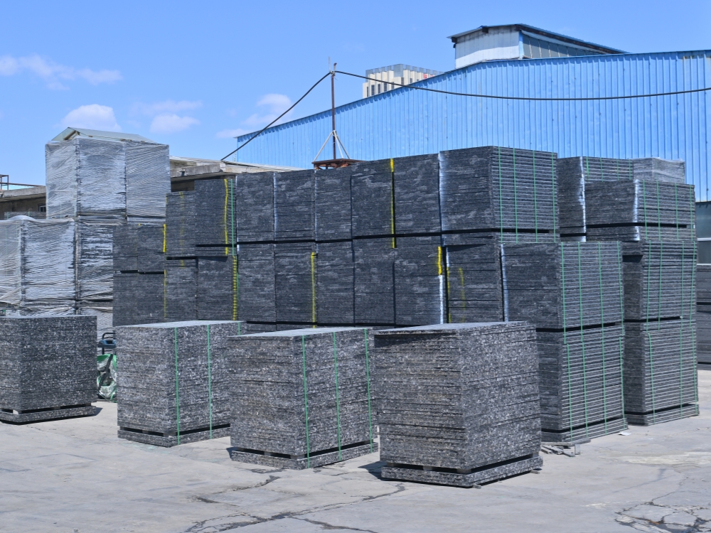 Fiberglass pallets are becoming a new favorite in the global brick manufacturing industry