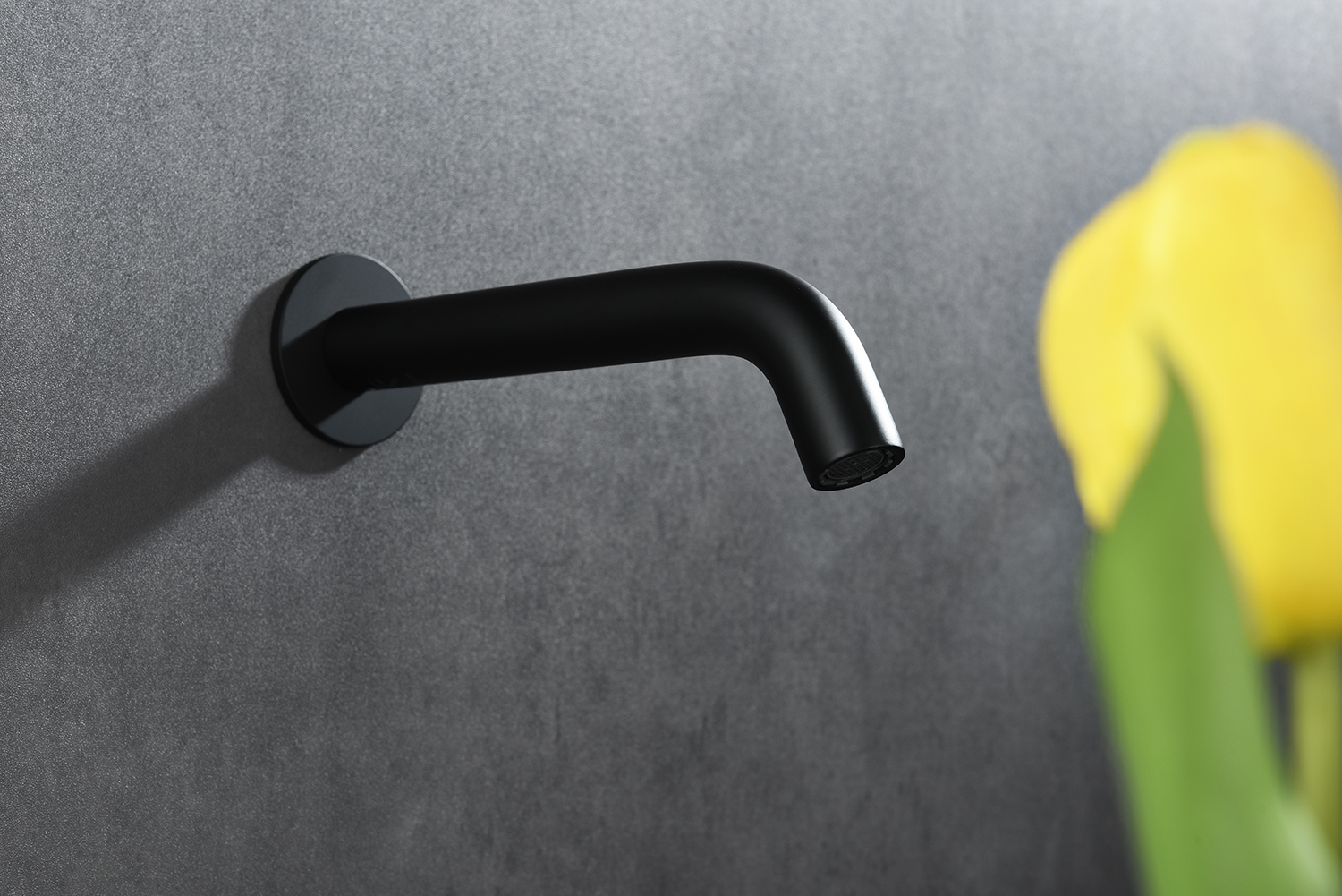 black single hole bathroom faucet.JPG