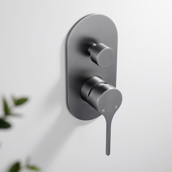 Sức hấp dẫn thẩm mỹ vượt thời gian với đặc điểm patina ngày càng phát triển
